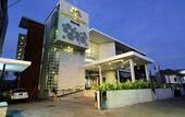 Туры в отель Mahogany Hotel