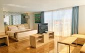 Туры в отель Daun Bali Seminyak Hotel