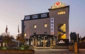 Туры в отель Ramada by Wyndham London South Ruislip