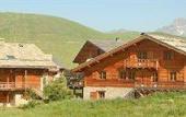 Туры в отель Les Chalets de l`Altiport