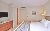 Туры в отель TZL Suites