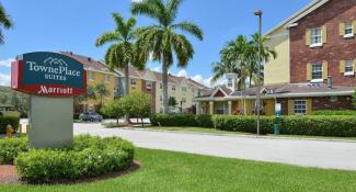 TownePlace Suites Miami Lakes 3*
