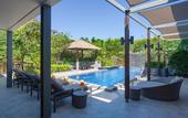 Туры в отель CasaBay Luxury Pool Villas