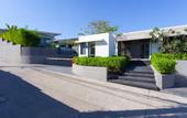 Туры в отель CasaBay Luxury Pool Villas