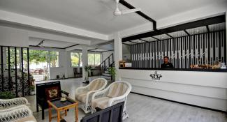 The Crown Beach Hotel 4*