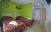 Туры в отель Hostal Rober