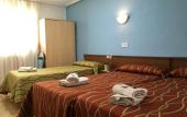 Туры в отель Hostal Rober