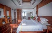 Туры в отель The Night Hotel