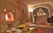 Туры в отель Holiday Cave Hotel