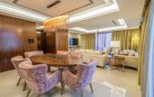 Туры в отель Crowne Plaza Muscat OCEC