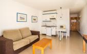 Туры в отель Blue Sea Apartamentos Costa Teguise Gardens