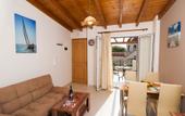 Туры в отель Castello Apartments Panormo