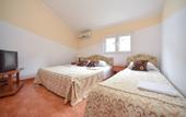 Туры в отель Elena Apartment