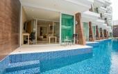 Туры в отель The Tide Beachfront Siray Phuket