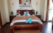 Туры в отель La Digue Luxury Beach Bungalow