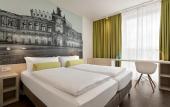 Туры в отель Super 8 Dresden by Wyndham