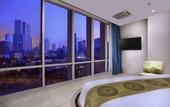 Туры в отель The Grove Suites