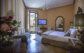 Туры в отель Royal Suite Trinita dei Monti