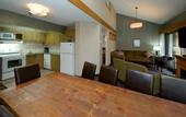 Туры в отель Douglas Fir Resort & Chalets