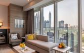 Туры в отель Taj Jumeirah Lakes Towers Hotel