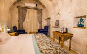 Туры в отель Caldera Cave Hotel