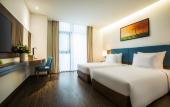Туры в отель Maximilan Danang Beach Hotel
