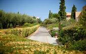 Туры в отель Village Heights Resort