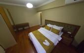 Туры в отель Ramparts Hotel