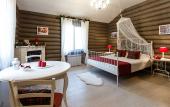 Туры в отель Log House