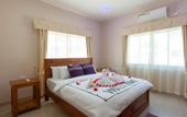 Туры в отель Stone Self Catering Apartment