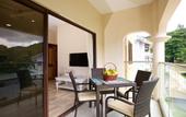 Туры в отель Stone Self Catering Apartment