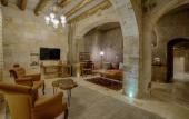 Туры в отель Hera Cave Suites
