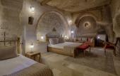 Туры в отель Hera Cave Suites