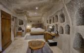 Туры в отель Hera Cave Suites