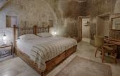 Туры в отель Hera Cave Suites