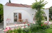 Туры в отель Rose Gardens Holiday Village