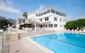 Туры в отель Rose Gardens Holiday Village