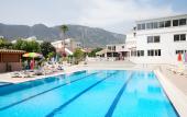 Туры в отель Rose Gardens Holiday Village