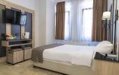 Туры в отель Galley Hotel