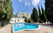Туры в отель Hotel Life