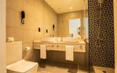 Туры в отель Grand Kingsgate Waterfront