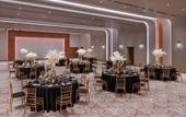 Туры в отель The WB Abu Dhabi, Curio Collection by Hilton