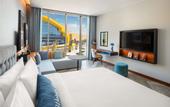 Туры в отель The WB Abu Dhabi, Curio Collection by Hilton