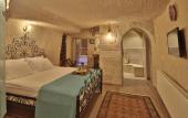 Туры в отель Jacob's Cave Suites