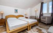 Туры в отель Guest House J&J