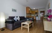 Туры в отель Apartamentos Els Llorers