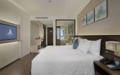 Туры в отель Canvas Danang Beach Hotel