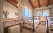 Туры в отель Emerald Classic Villas