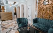 Туры в отель Demure Hotel