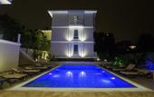 Туры в отель The White Residence
